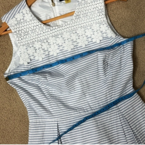Tommy Hilfiger Dress Fit And Flare Blue White Stripe Lace Neckline Sleeveless - Picture 6 of 10